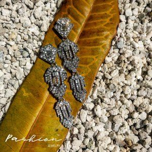 ❤️Art Deco Chic  Inspired Long Earrings❤️